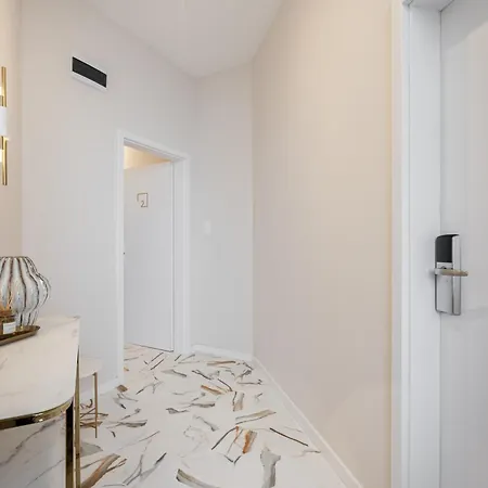 Apartment Akacfa 43 Heritage - Location By Bqa