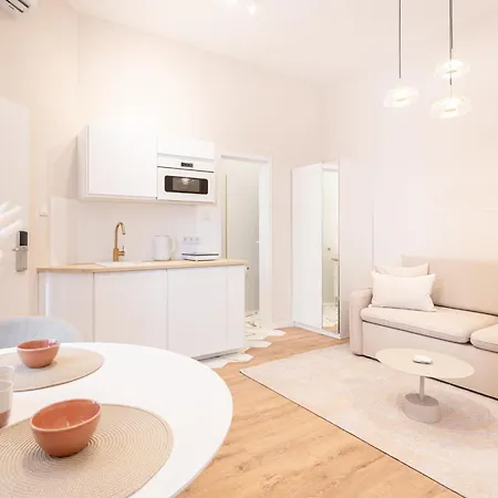 Akacfa 43 Heritage - Location By Bqa Apartment
