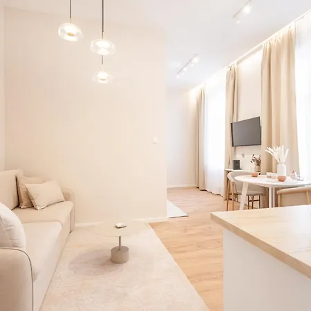 Apartment Akacfa 43 Heritage - Location By Bqa