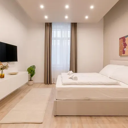 Akacfa 43 Heritage - Location By Bqa Budapest