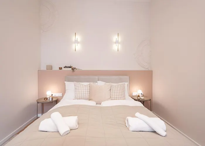 Akácfa 43 Heritage - Location By Bqa Apartamento Budapest