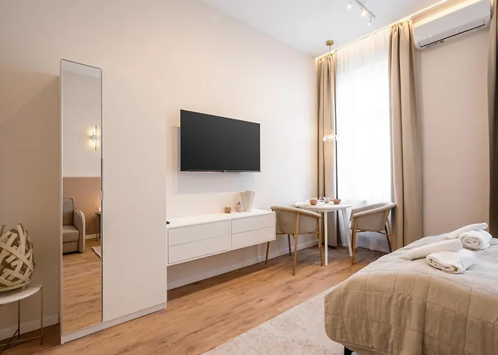 Akacfa 43 Heritage - Location By Bqa Budapest